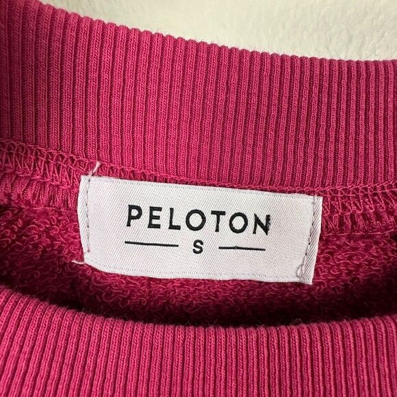 Peloton Womens Small Crewneck Sweatshirt Pink Everyday Oversized - Picture 2 of 3